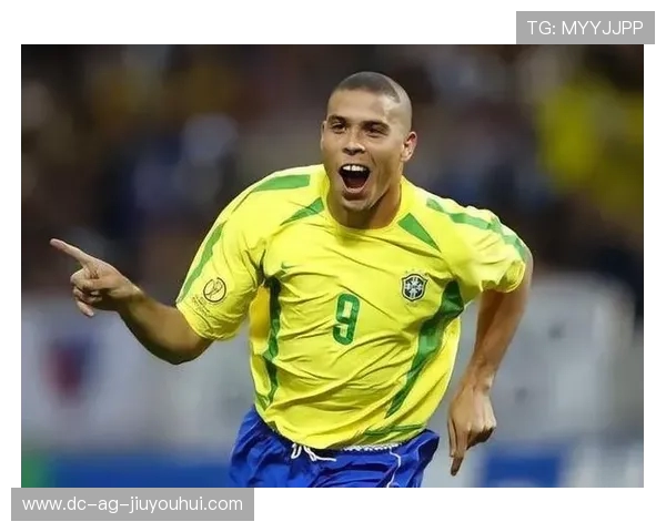 生活节俭却足球辉煌，这些足球巨星如何用实际行动诠释朴素与成功